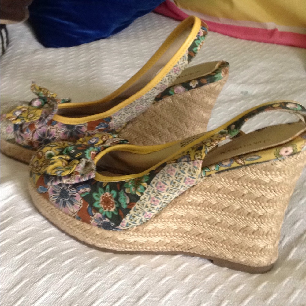 Wedges - Picture 2 of 3